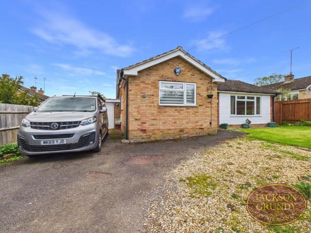 Bungalow for sale in Creaton