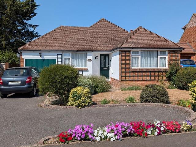 Bungalow for sale in Downend, Fareham