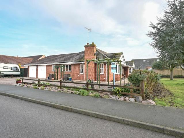 Bungalow for sale in Gosberton Clough, Lincolnshire