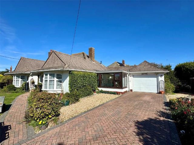 Bungalow for sale in Old Milton, New Forest