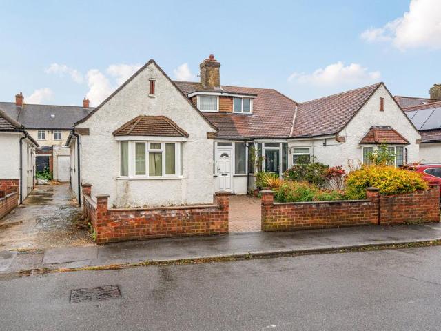 Bungalow for sale in Greater London
