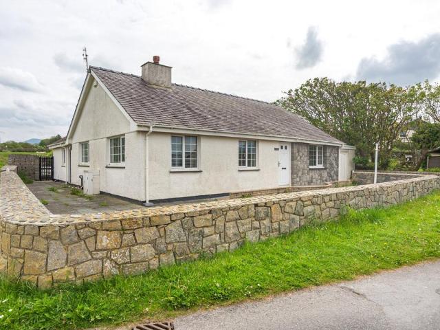 Bungalow for sale in Wales