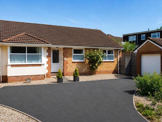 Bungalow for sale in Kentisbury, Devon
