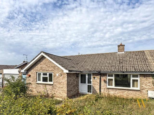 Bungalow for sale in Benson, South Oxfordshire