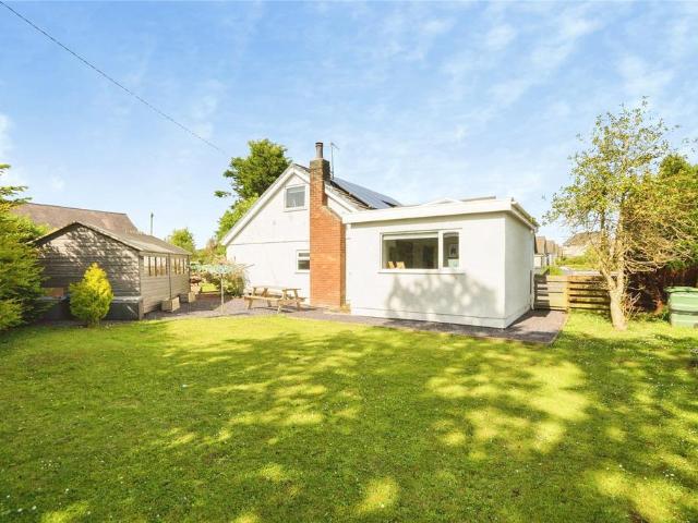 Bungalow for sale in Dwyran, Wales