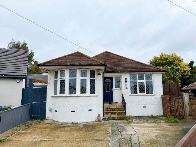Bungalow for sale in Blendon, Greater London