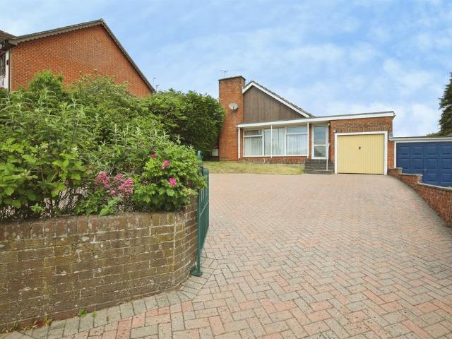 Bungalow for sale in Barton Stacey, Hampshire