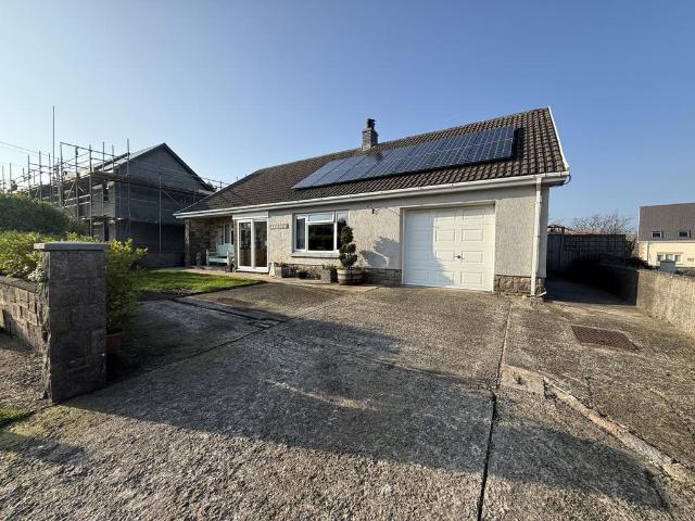 Bungalow for sale in Lampeter Velfrey, Tavernspite