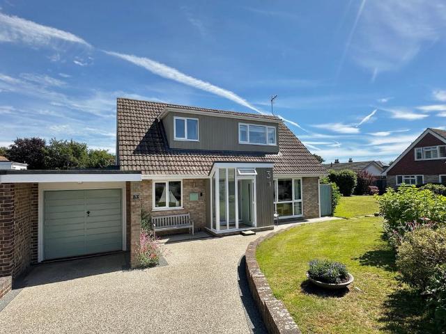 Bungalow for sale in Ash, Kent