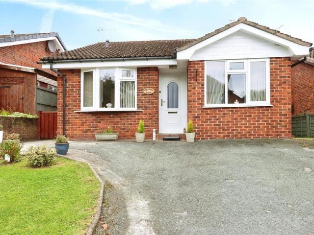 Bungalow for sale in Wern, Weston Rhyn
