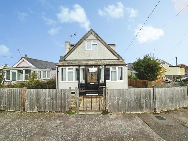 Bungalow for sale in Clacton-on-Sea, Tendring