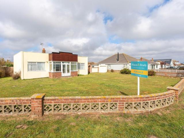Bungalow for sale in Stokesby, Norfolk