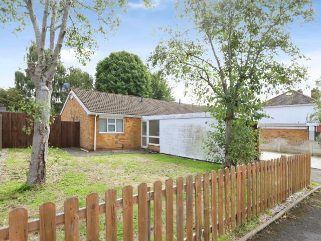 Bungalow for sale in Ettingshall, West Midlands