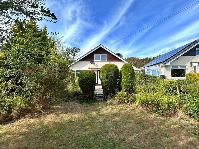 Bungalow for sale in Highcliffe