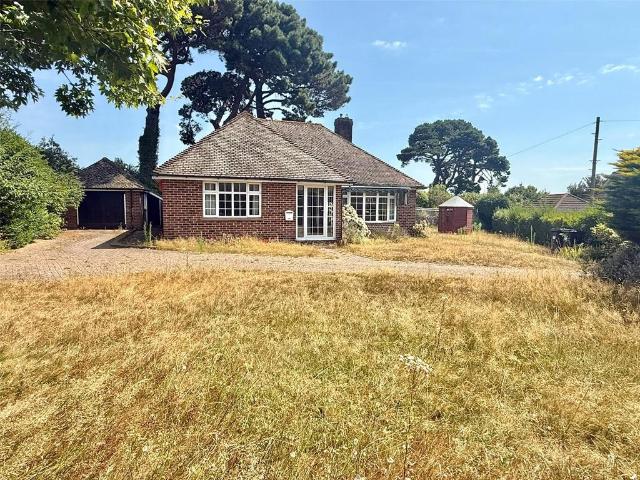 Bungalow for sale in Milford-on-Sea, Ashurst Bridge