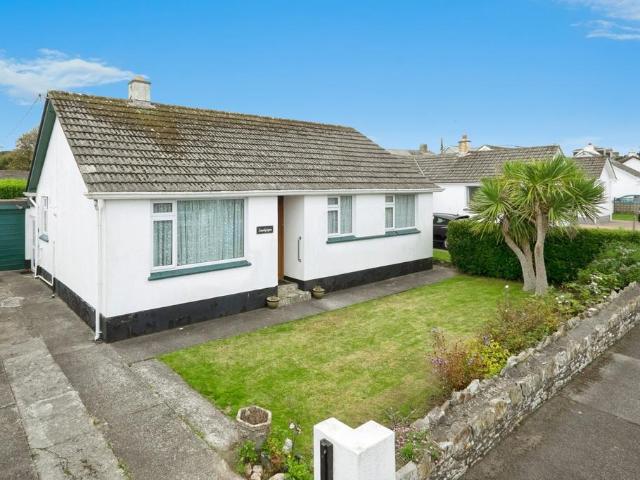 Bungalow for sale in Penbeagle, Cornwall