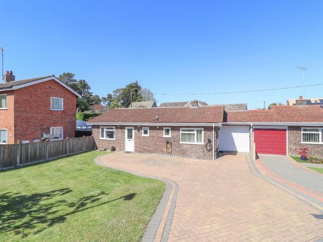 Bungalow for sale in Comers, Norfolk