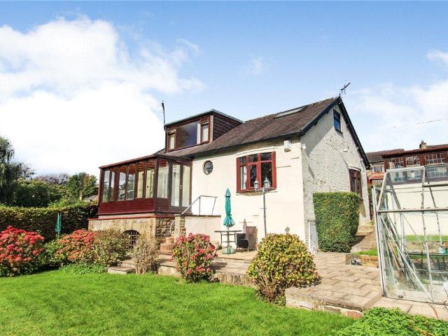 Bungalow for sale in Riddlesden, West Yorkshire