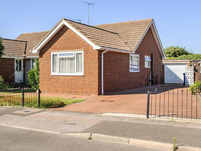 Bungalow for sale in Chalkwell, Oad Street