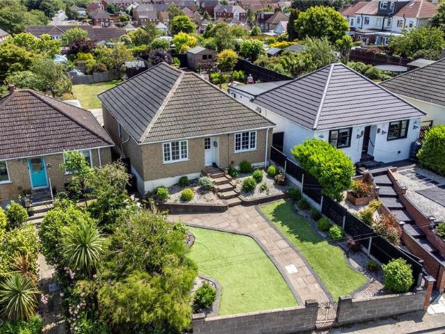 Bungalow for sale in Gillingham
