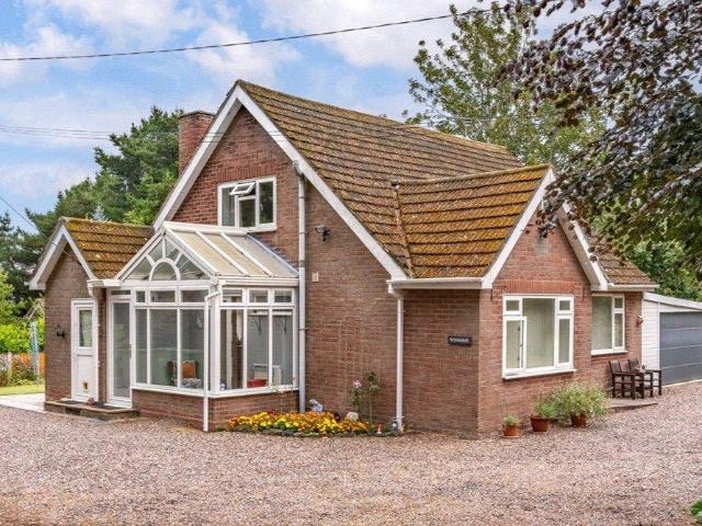 Bungalow for sale in Heath Hill, Telford