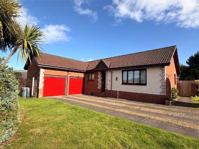 Bungalow for sale in Inverkip, Scotland