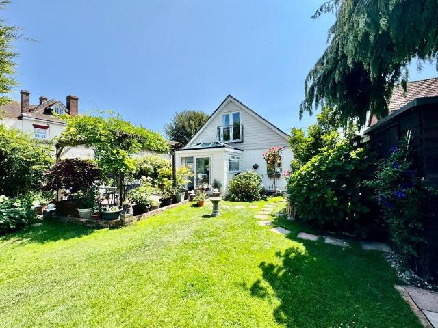 Bungalow for sale in Warblington, Havant