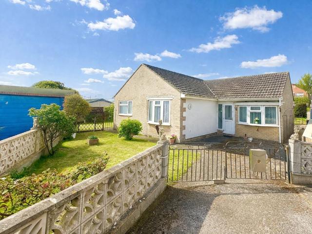 Bungalow for sale in Upper Warren House, Brean