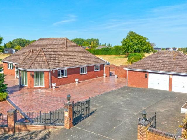 Bungalow for sale in Telford