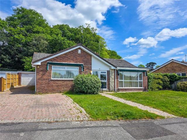 Bungalow for sale in Highcliffe