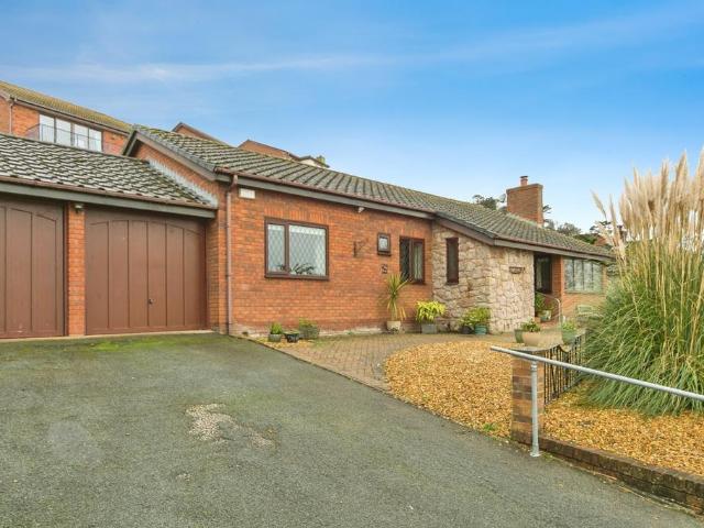 Bungalow for sale in Llanddulas and Rhyd-y-Foel, Llanddulas