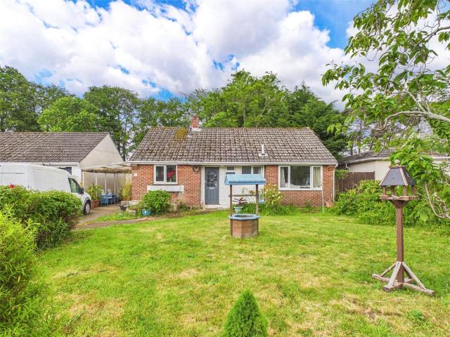 Bungalow for sale in Ashurst Bridge, Hampshire