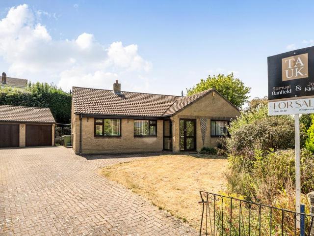 Bungalow for sale in Ryeworth, Golden Valley