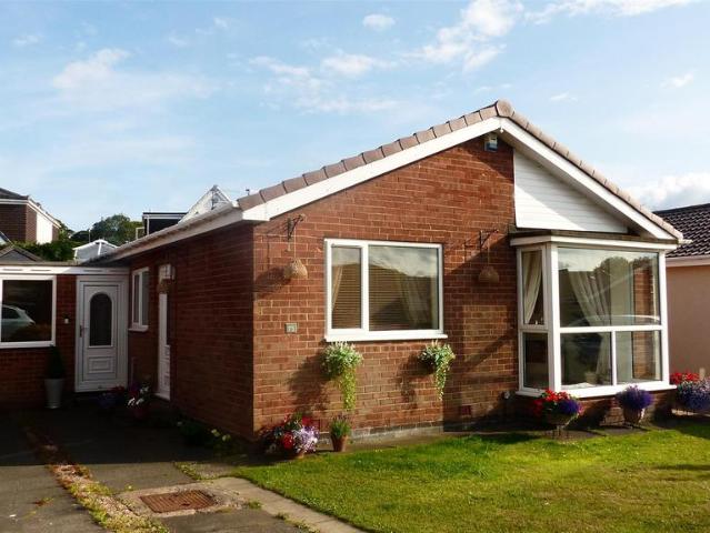 Bungalow for sale in Cleadon, Tyne And Wear