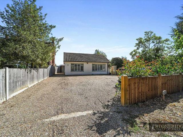 Bungalow for sale in Dale Hill, Essex