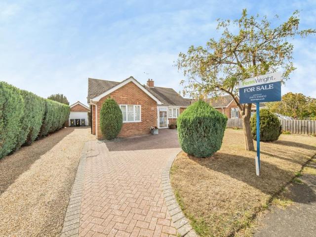 Bungalow for sale in Eastbridge, Suffolk
