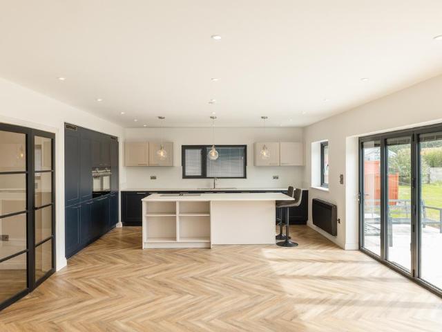 Bungalow for sale
