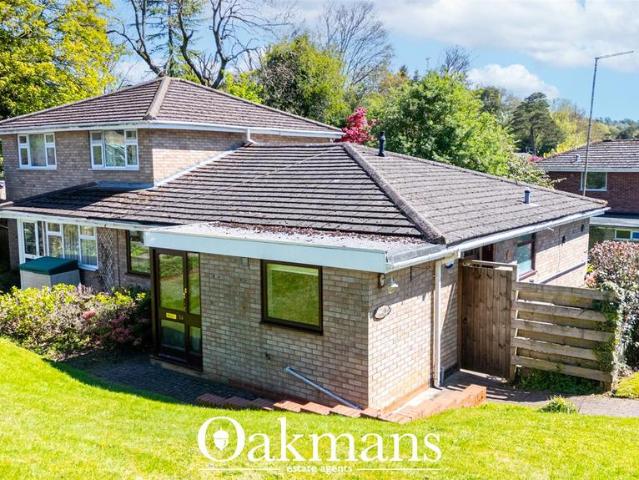 Bungalow for sale in Bromsgrove, Worcestershire