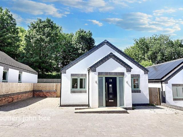 Bungalow for sale in St. Georges and Priorslee, Telford