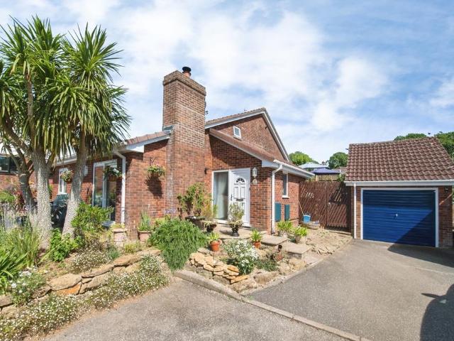 Bungalow for sale in Littletown, Budlake