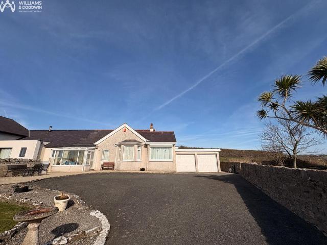 Bungalow for sale in Wales
