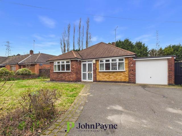 Bungalow for sale in Canley Gardens, West Midlands