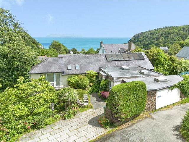 Bungalow for sale in Llanbedrog, Wales