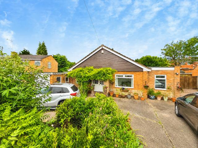 Bungalow for sale in Franche, Rushock