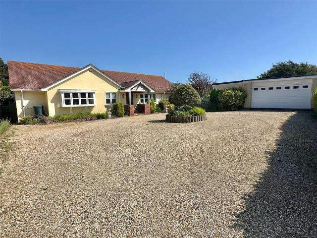Bungalow for sale in Milford-on-Sea, Ashurst Bridge