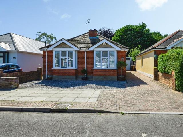 Bungalow for sale in Drayton, City Of Portsmouth