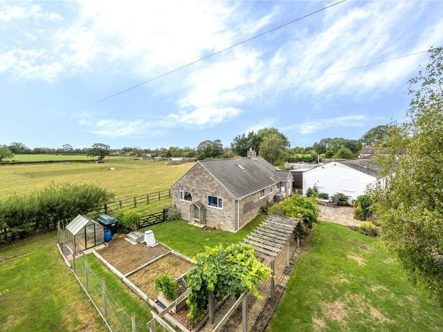 Bungalow for sale in Ditcheat, Somerset