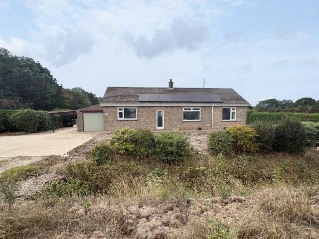 Bungalow for sale in Belleau, Lincolnshire
