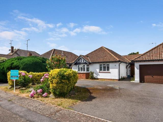 Bungalow for sale in North Shoebury, Alton Barnes