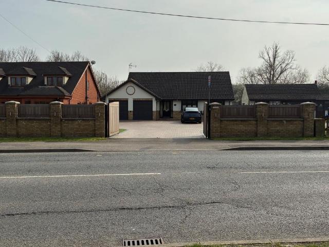 Bungalow for sale in Isle Of Man